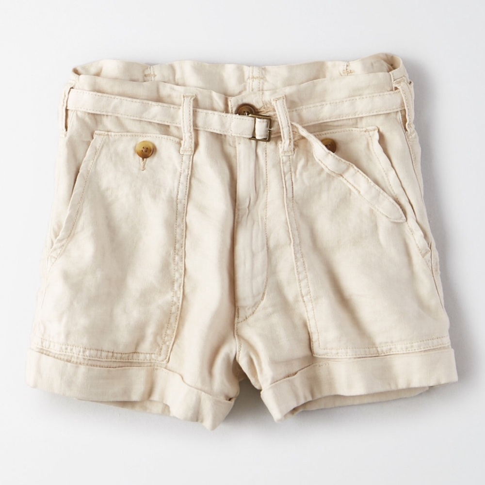 beige belted shorts, size 0 american eagle
